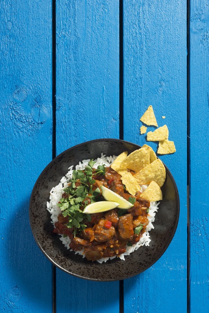 Hongaarse Goulash met rijst en tacochips